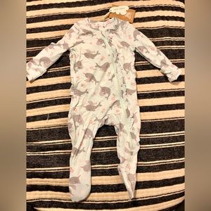 NWT Angel Dear Zip Pajamas with ruffle bum!